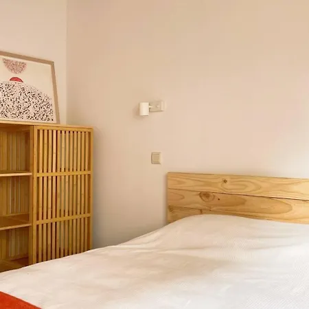 Entire At 1506m Fireplace Sleeps 16 * Penhas da Saúde