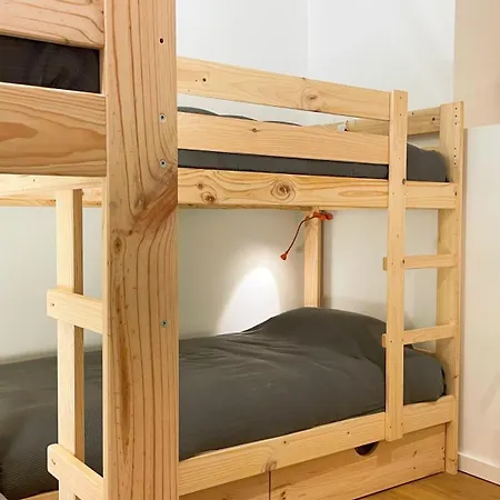 בקתה Entire At 1506m Fireplace Sleeps 16 Penhas da Saúde
