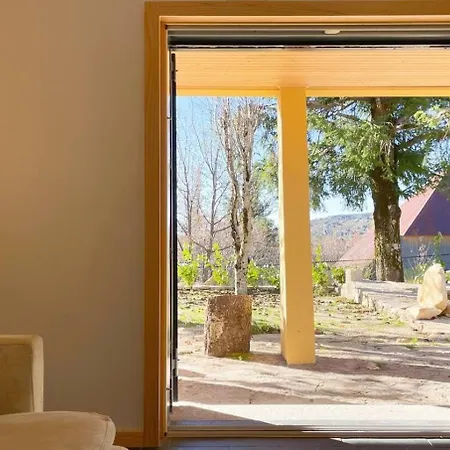 Entire At 1506m Fireplace Sleeps 16 Penhas da Saúde